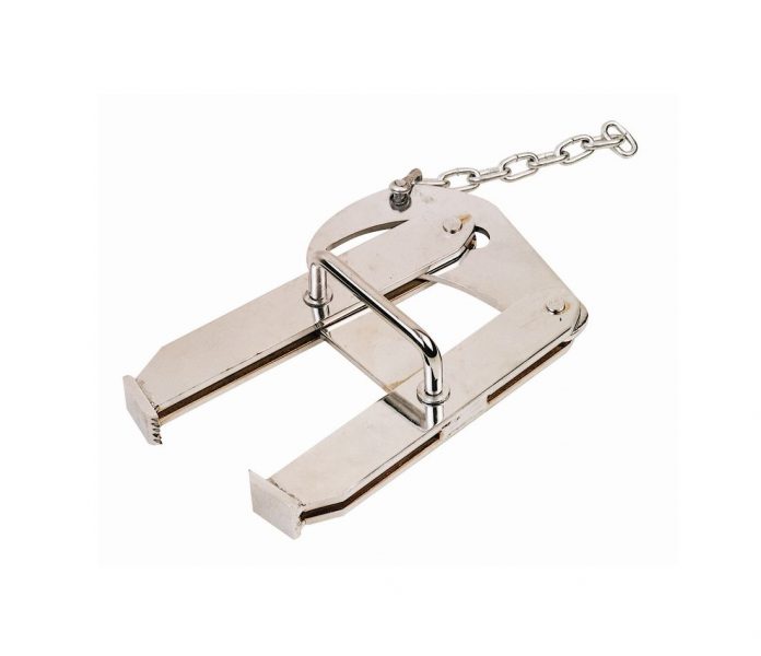 CAMMED ACTION PALLET PULLER